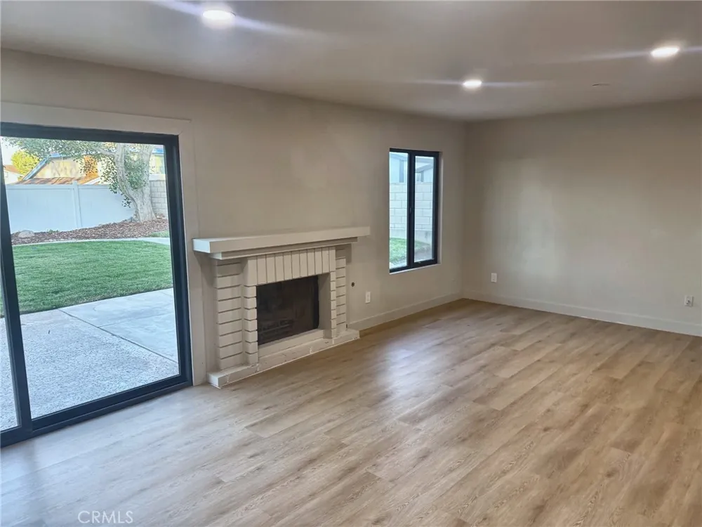 1893 S Starfire Corona, CA 92879