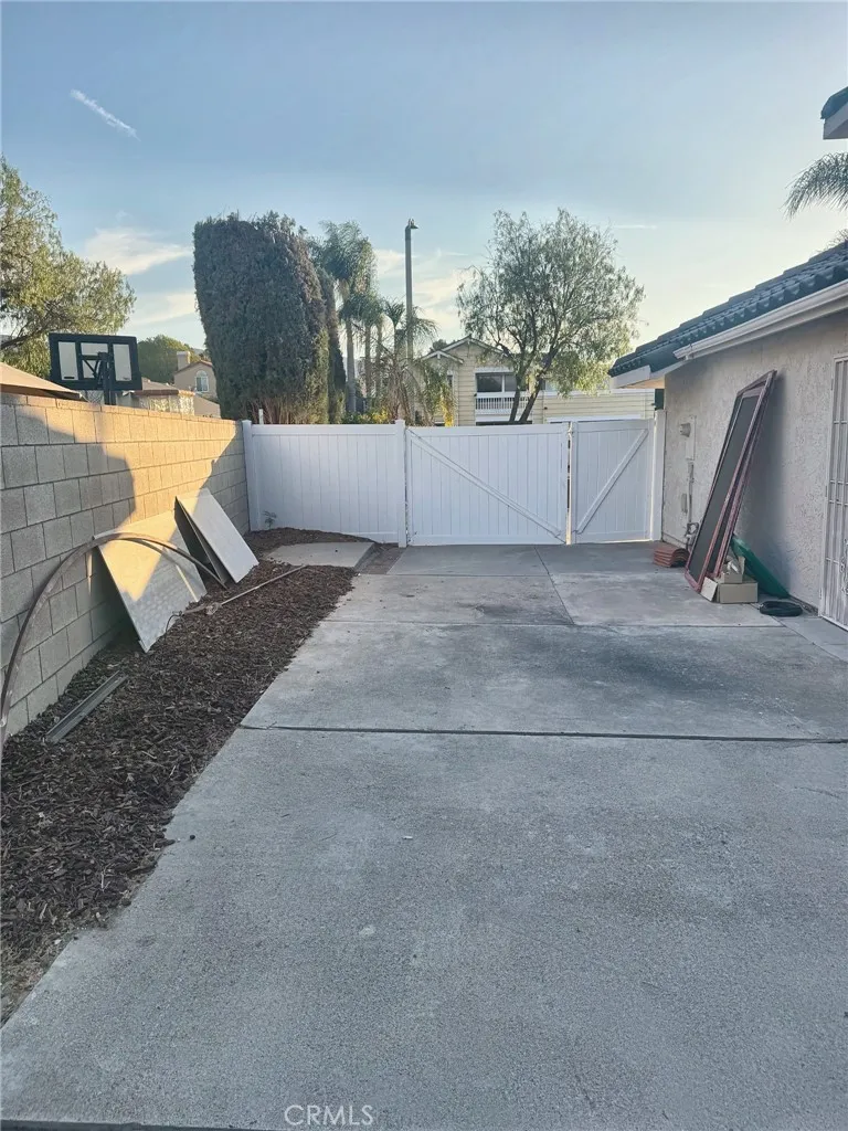 1893 S Starfire Corona, CA 92879