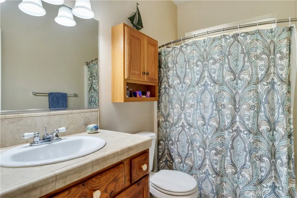 40353 Valley Of The Falls Drive Forest Falls, CA 92339