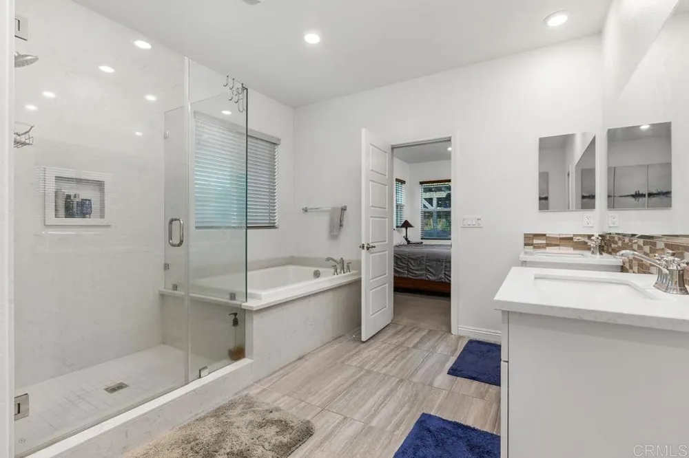 2514 Blackbird Gln Escondido, CA 92029