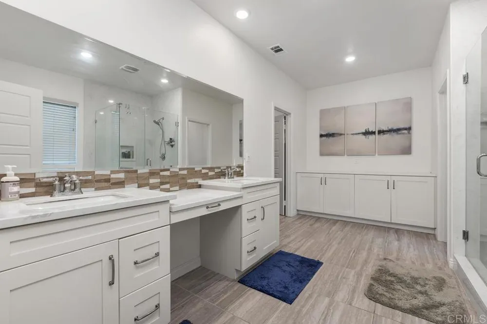 2514 Blackbird Gln Escondido, CA 92029