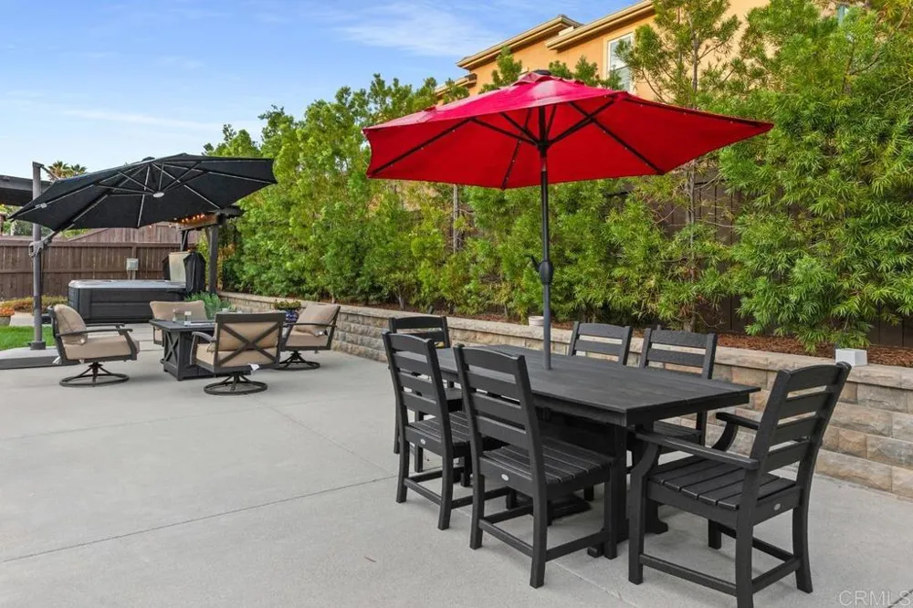 2514 Blackbird Gln Escondido, CA 92029