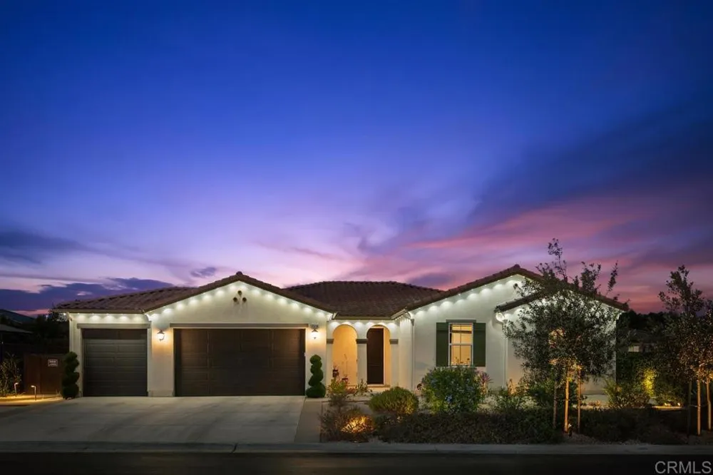 2514 Blackbird Gln Escondido, CA 92029