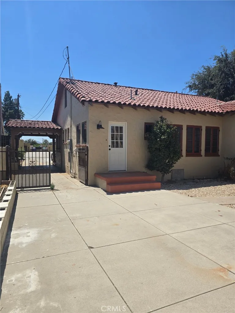 340 W 29th San Bernardino, CA 92405