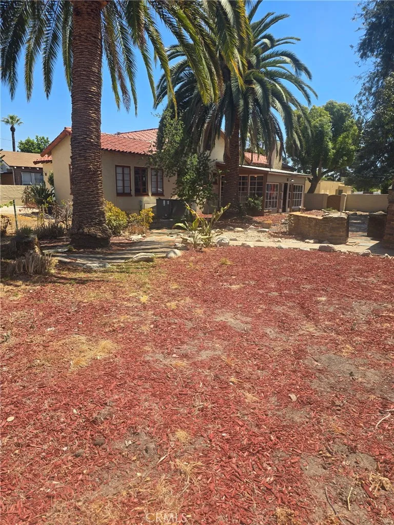 340 W 29th San Bernardino, CA 92405