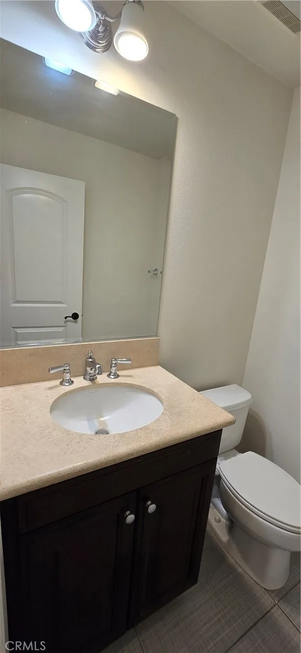 827 Terrace E #6 Diamond Bar, CA 91765