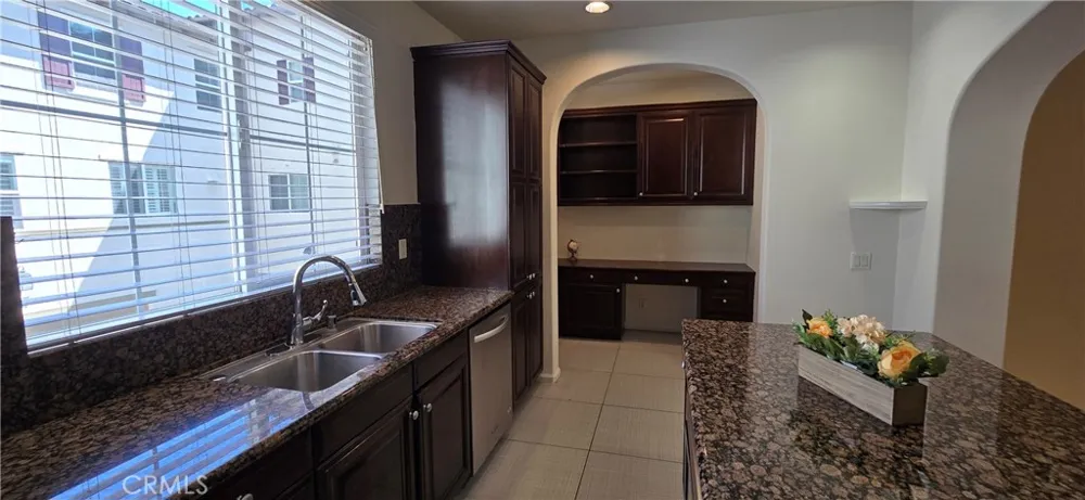 827 Terrace E #6 Diamond Bar, CA 91765
