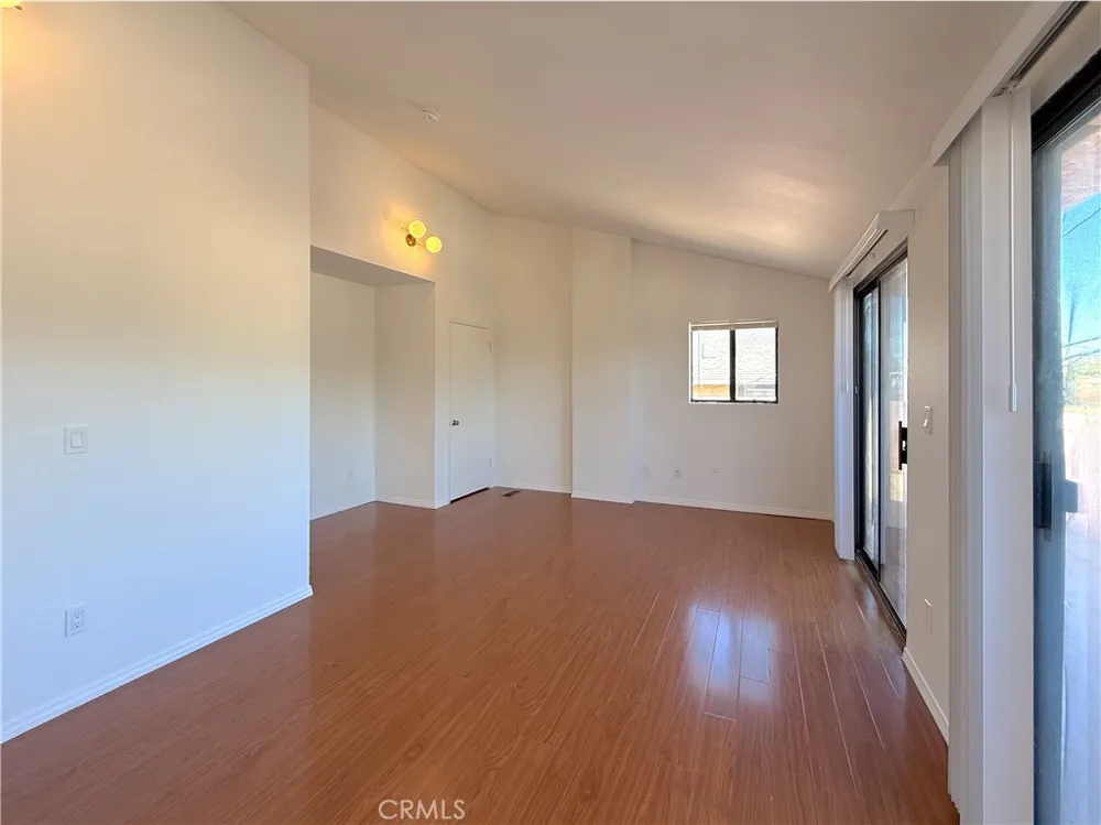 2438 Andreo Avenue #B Torrance, CA 90501