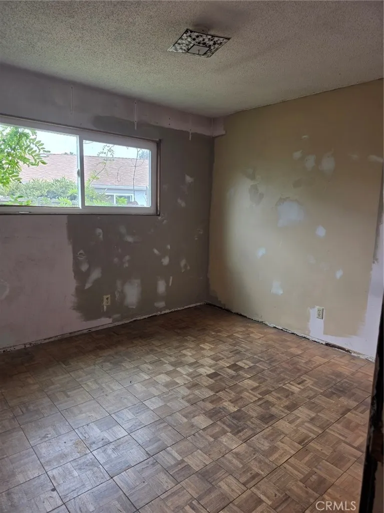 3915 Silver Leaf Santa Maria, CA 93455