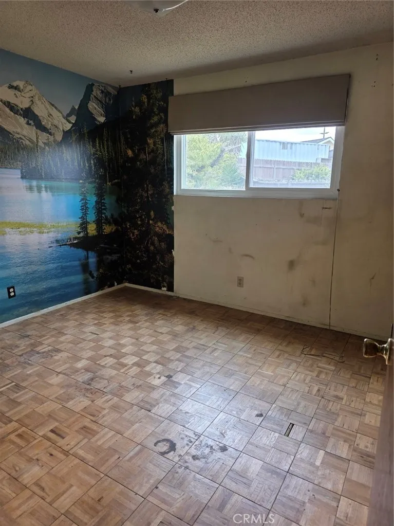3915 Silver Leaf Santa Maria, CA 93455