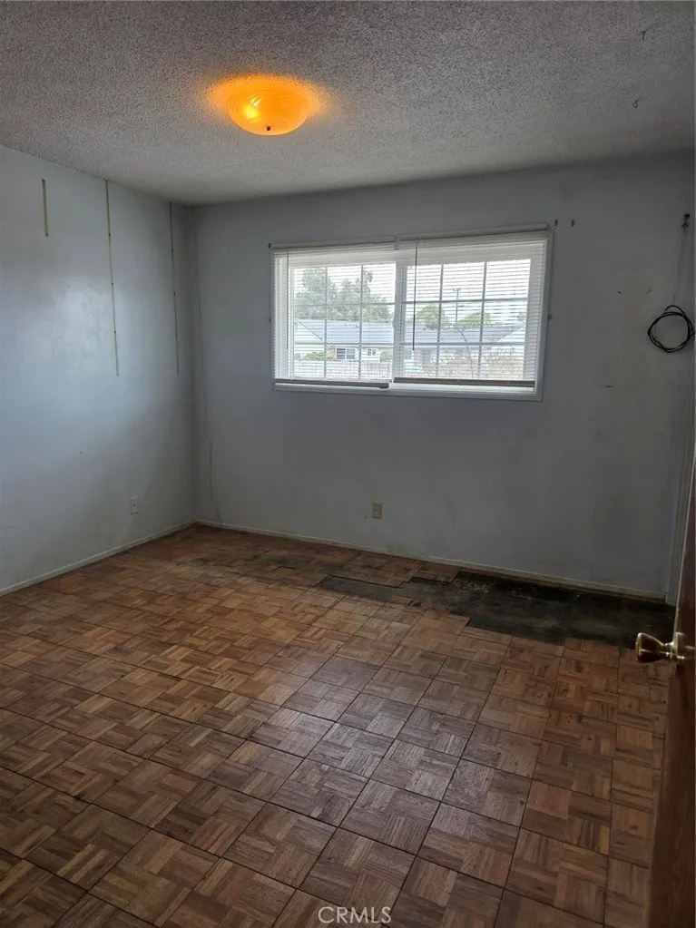 3915 Silver Leaf Santa Maria, CA 93455
