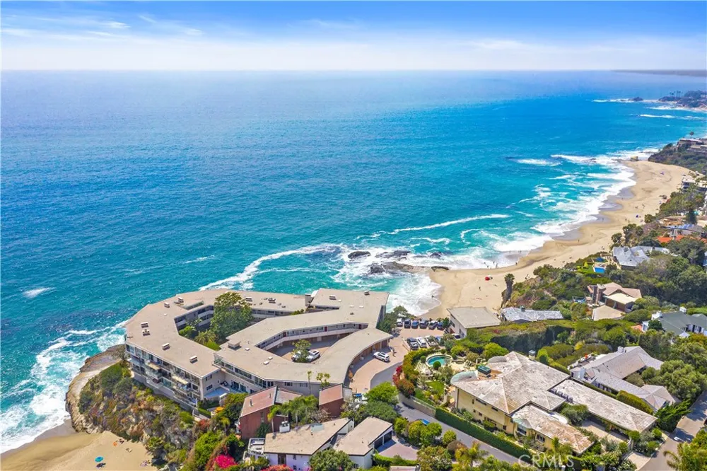 31561 Table Rock Drive #208 Laguna Beach, CA 92651
