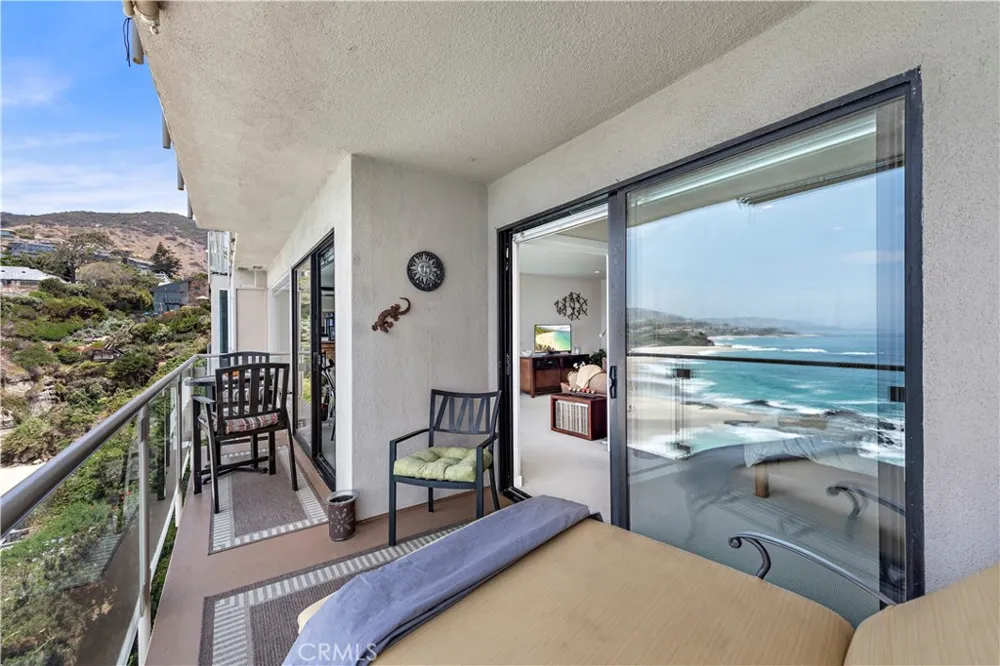 31561 Table Rock Drive #208 Laguna Beach, CA 92651