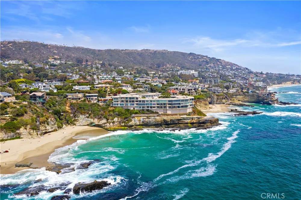31561 Table Rock Drive #208 Laguna Beach, CA 92651