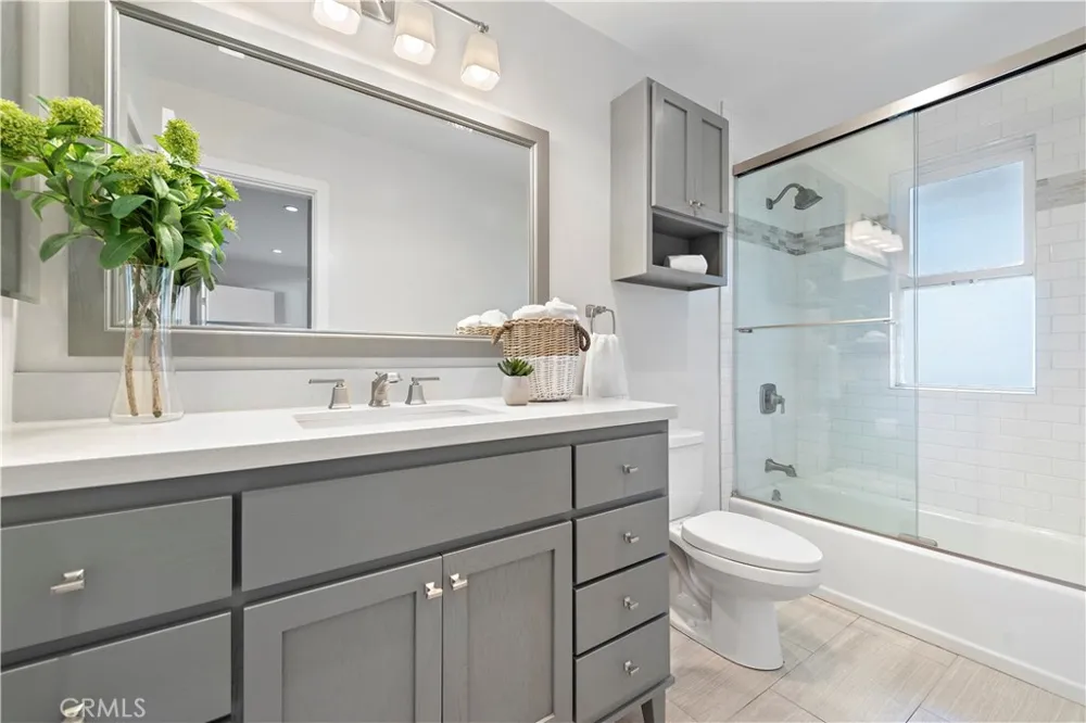 31561 Table Rock Drive #208 Laguna Beach, CA 92651