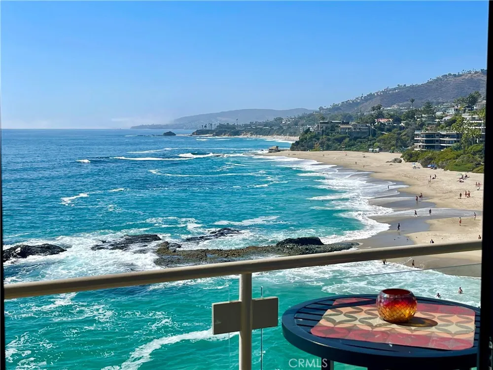 31561 Table Rock Drive #208 Laguna Beach, CA 92651
