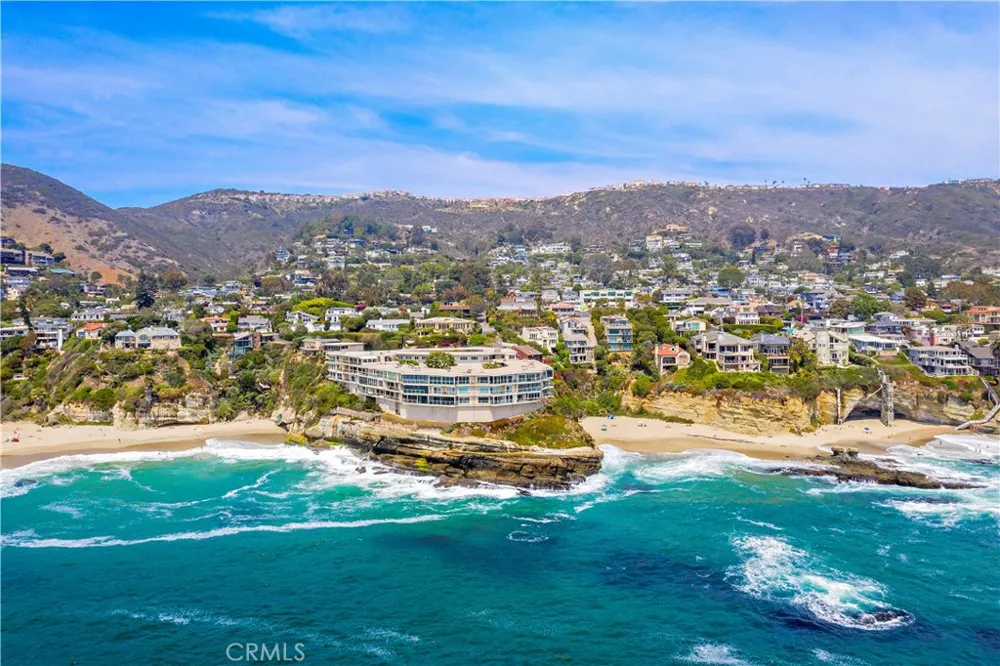 31561 Table Rock Drive #208 Laguna Beach, CA 92651