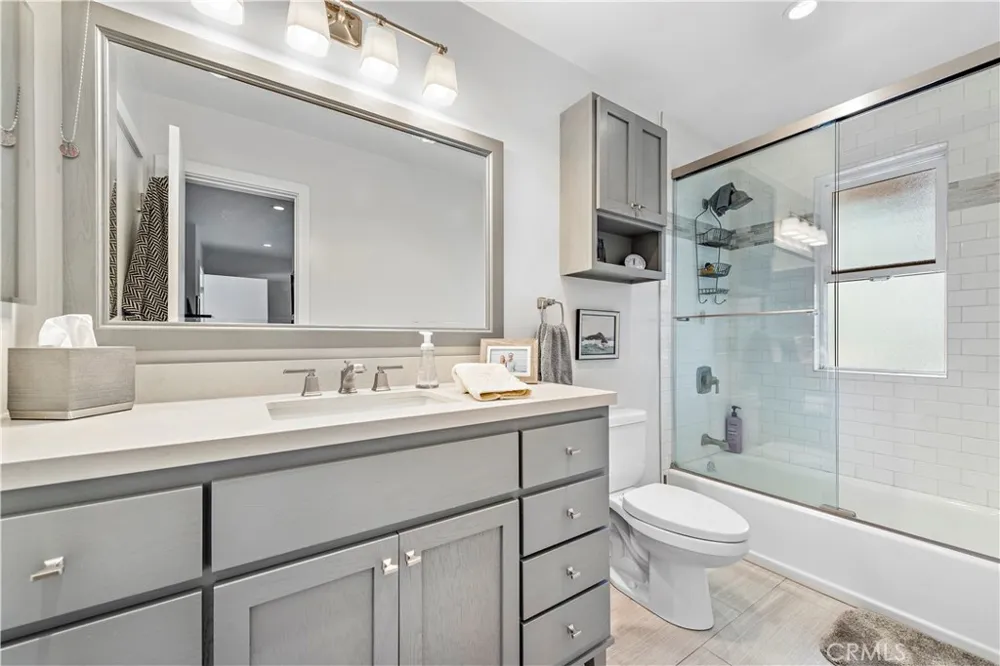 31561 Table Rock Drive #208 Laguna Beach, CA 92651