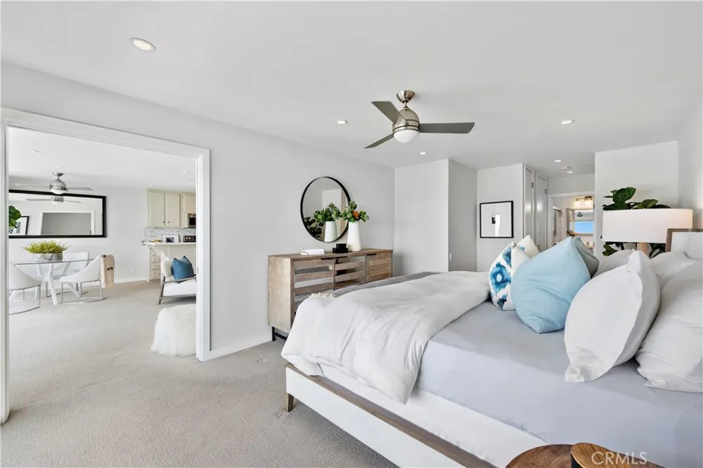 31561 Table Rock Drive #208 Laguna Beach, CA 92651