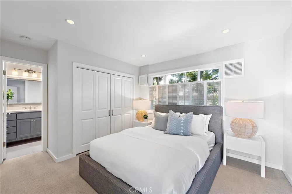 31561 Table Rock Drive #208 Laguna Beach, CA 92651