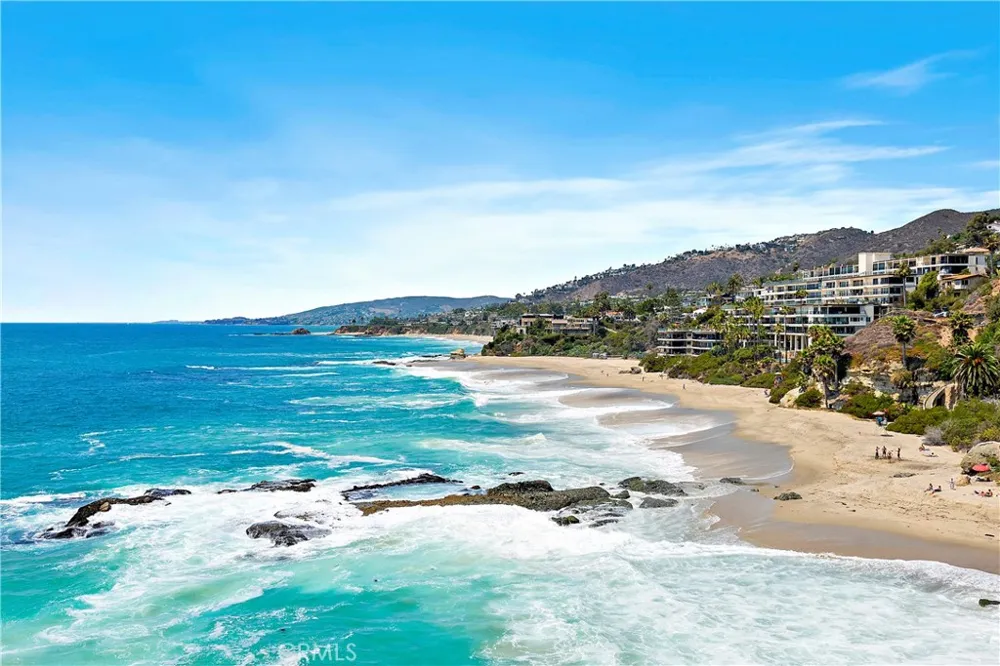 31561 Table Rock Drive #208 Laguna Beach, CA 92651