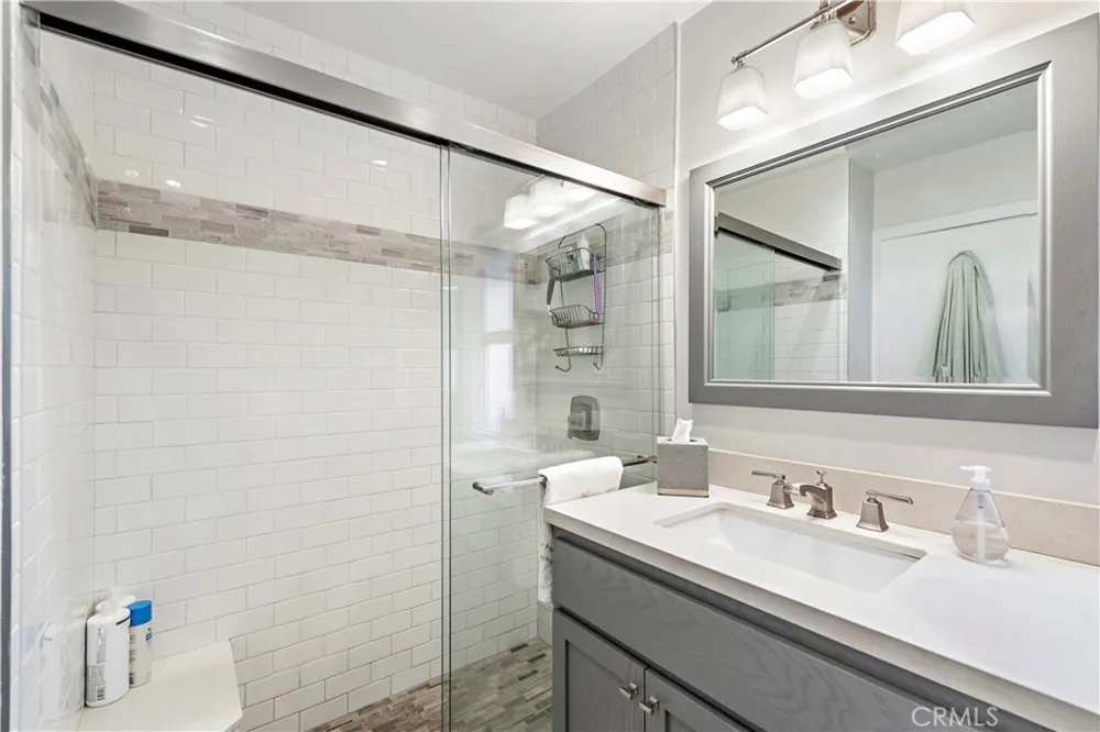 31561 Table Rock Drive #208 Laguna Beach, CA 92651