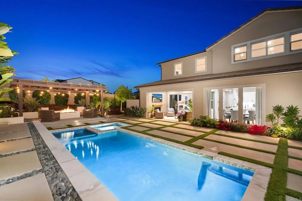 2911 Side Saddle Lane Escondido, CA 92029