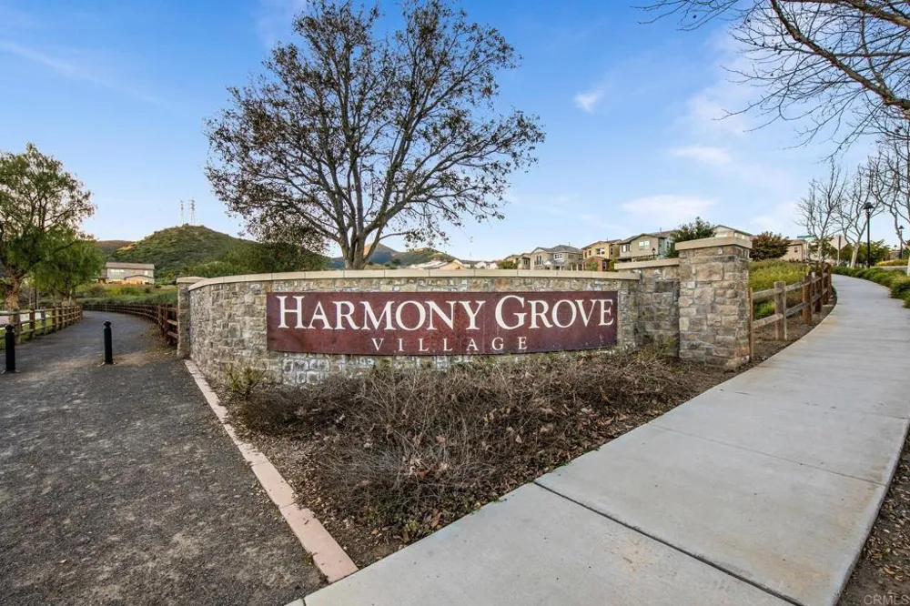2911 Side Saddle Lane Escondido, CA 92029