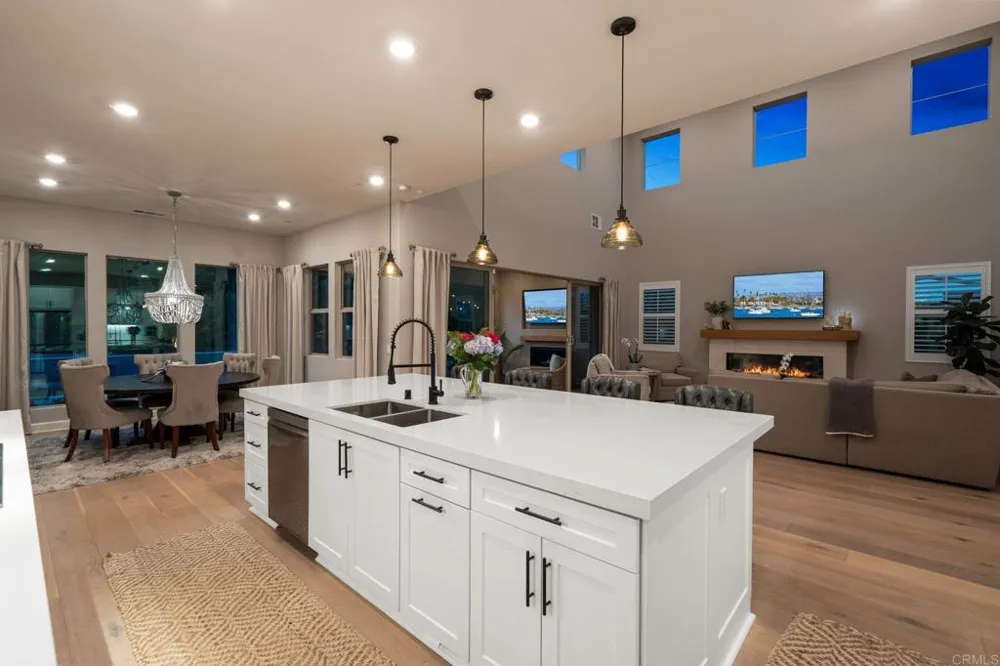 2911 Side Saddle Lane Escondido, CA 92029