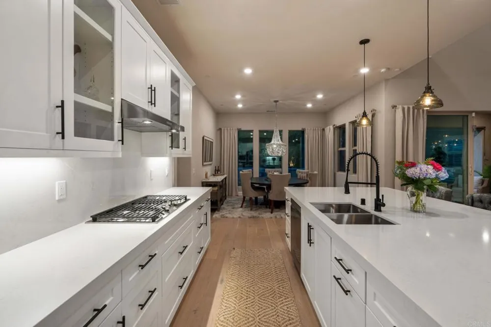 2911 Side Saddle Lane Escondido, CA 92029