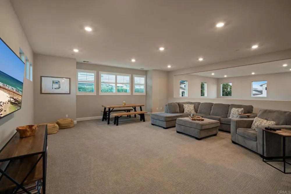 2911 Side Saddle Lane Escondido, CA 92029