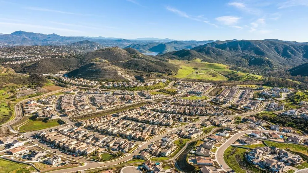 2911 Side Saddle Lane Escondido, CA 92029