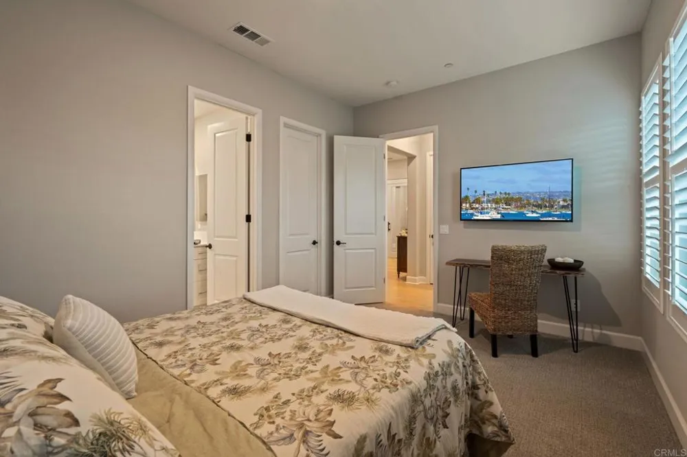 2911 Side Saddle Lane Escondido, CA 92029