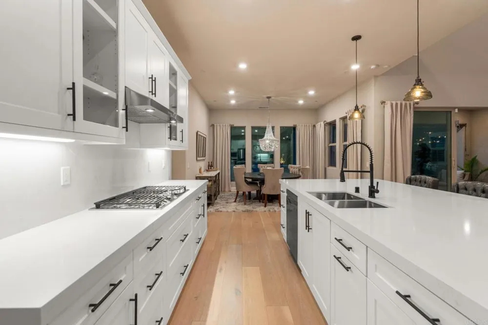 2911 Side Saddle Lane Escondido, CA 92029
