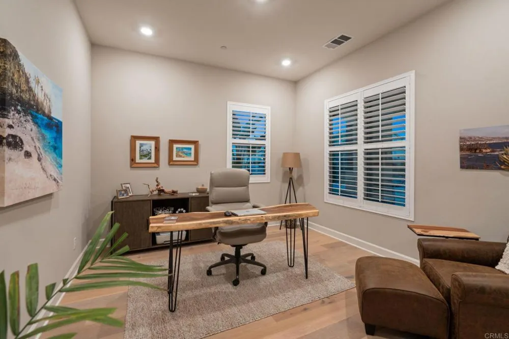 2911 Side Saddle Lane Escondido, CA 92029