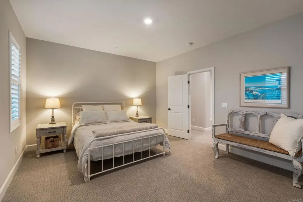 2911 Side Saddle Lane Escondido, CA 92029
