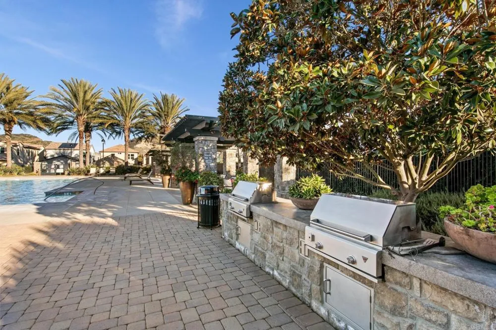 2911 Side Saddle Lane Escondido, CA 92029