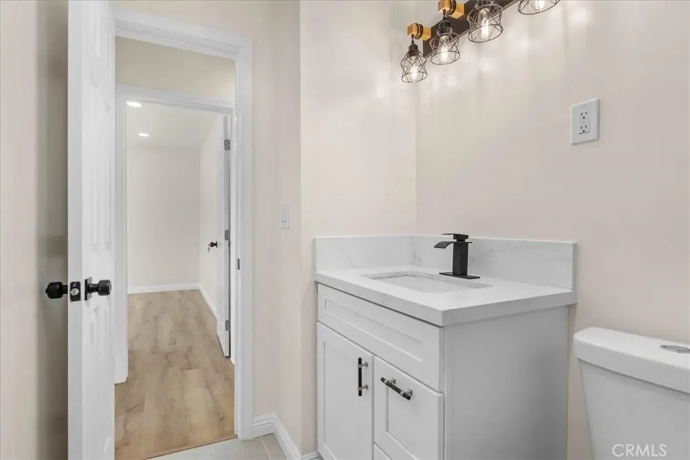 806 Sunkist Avenue La Puente, CA 91746
