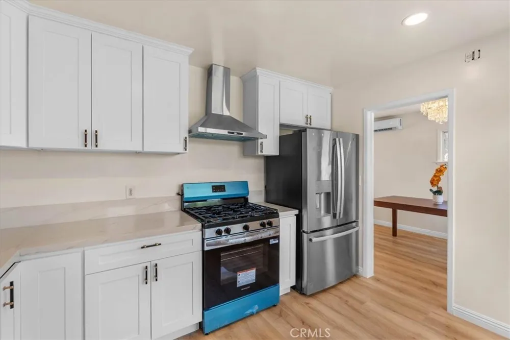 806 Sunkist Avenue La Puente, CA 91746