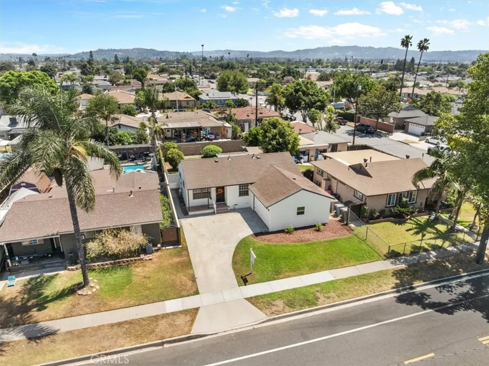 806 Sunkist Avenue La Puente, CA 91746