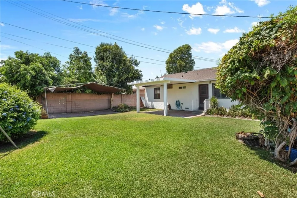 806 Sunkist Avenue La Puente, CA 91746