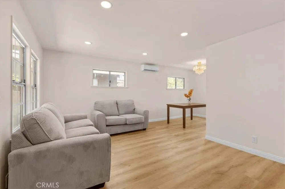 806 Sunkist Avenue La Puente, CA 91746