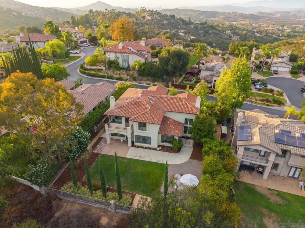 17221 Woodson Ct Ramona, CA 92065