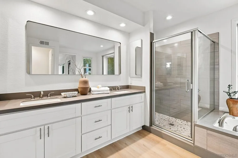 17221 Woodson Ct Ramona, CA 92065