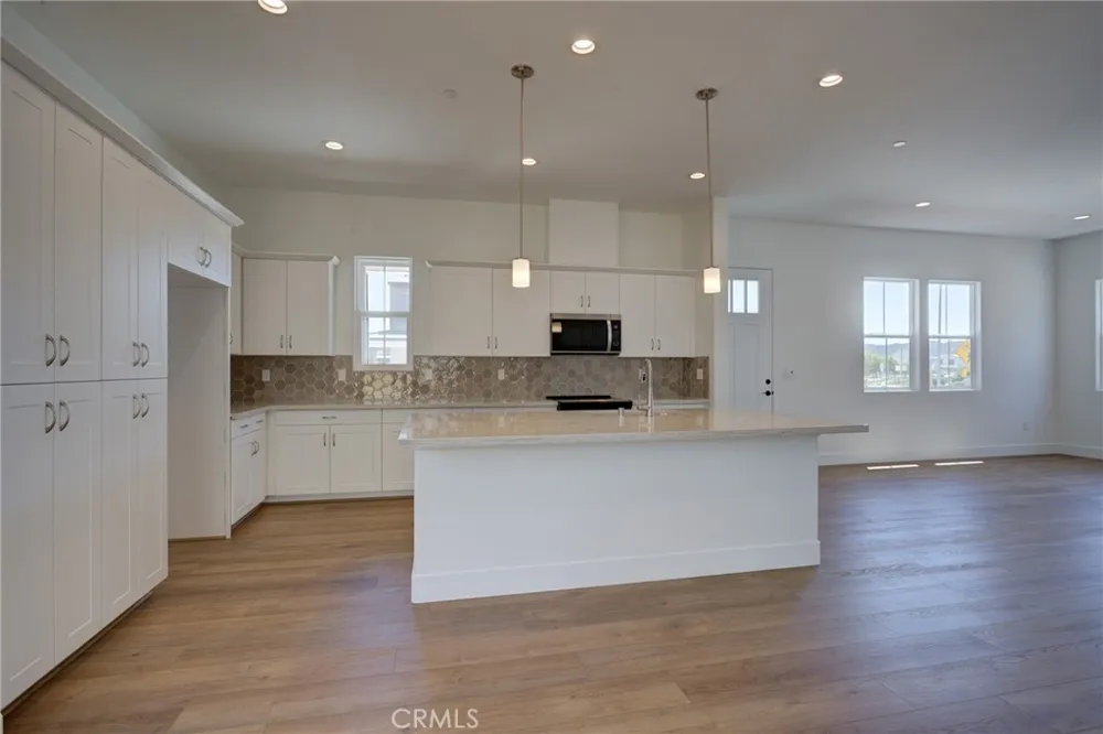 211 Kitty Hawk Court San Luis Obispo, CA 93401