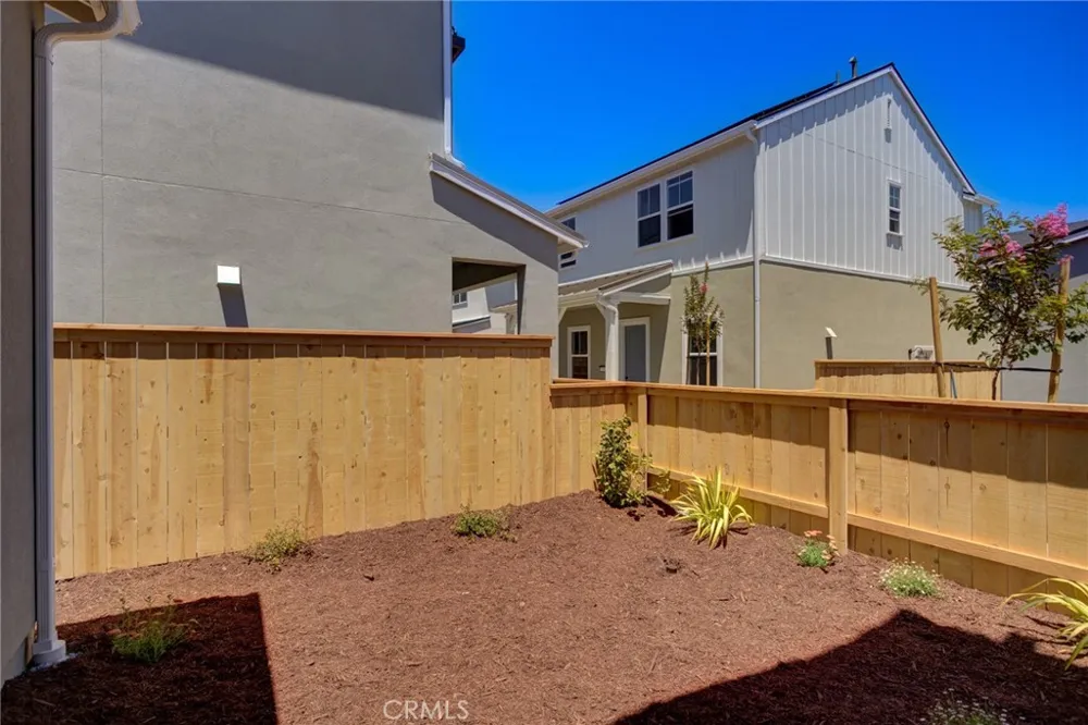 211 Kitty Hawk Court San Luis Obispo, CA 93401