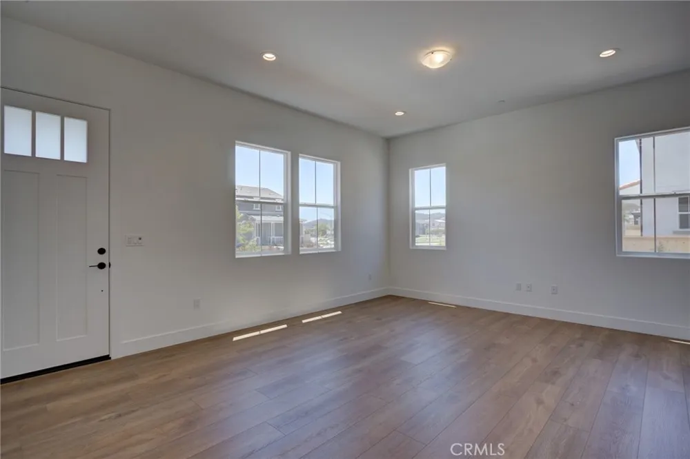 211 Kitty Hawk Court San Luis Obispo, CA 93401