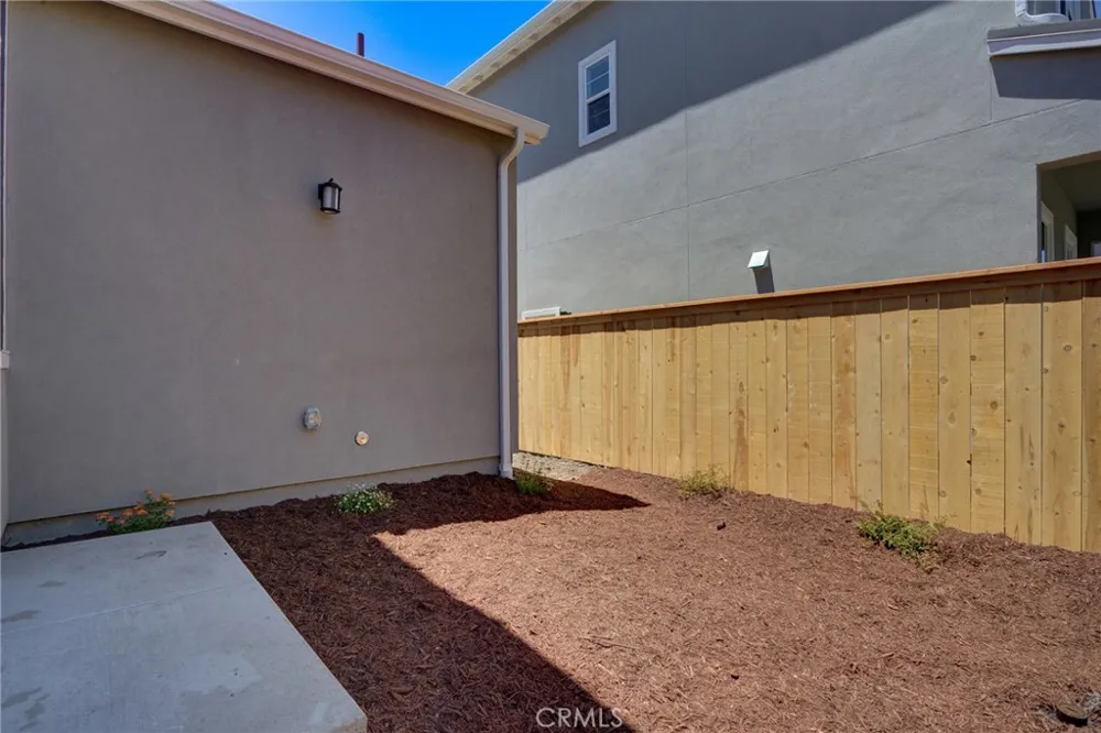 211 Kitty Hawk Court San Luis Obispo, CA 93401