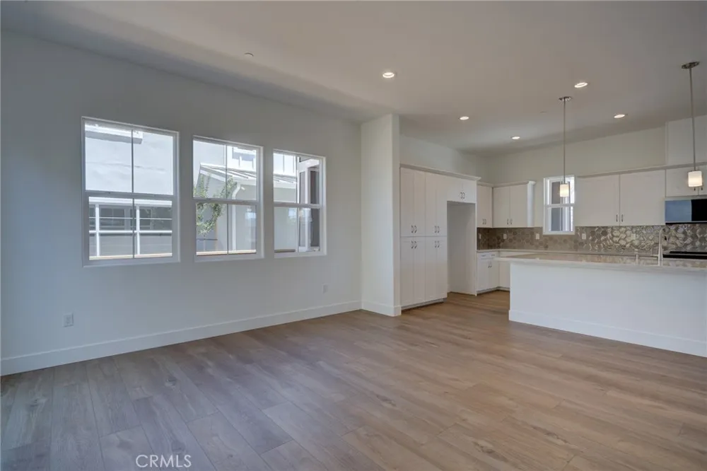 211 Kitty Hawk Court San Luis Obispo, CA 93401