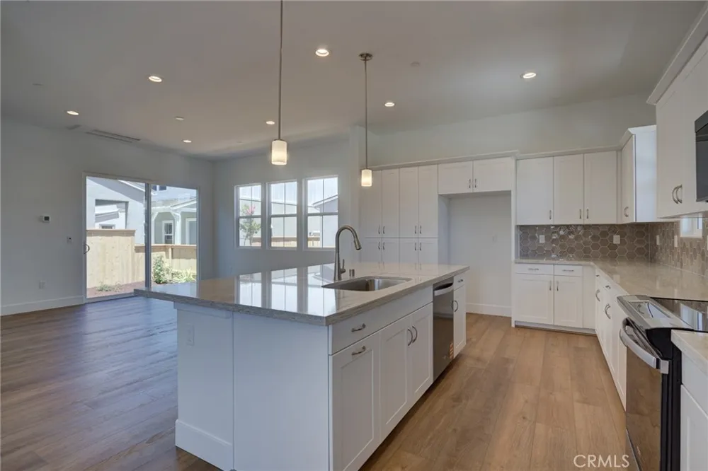 211 Kitty Hawk Court San Luis Obispo, CA 93401